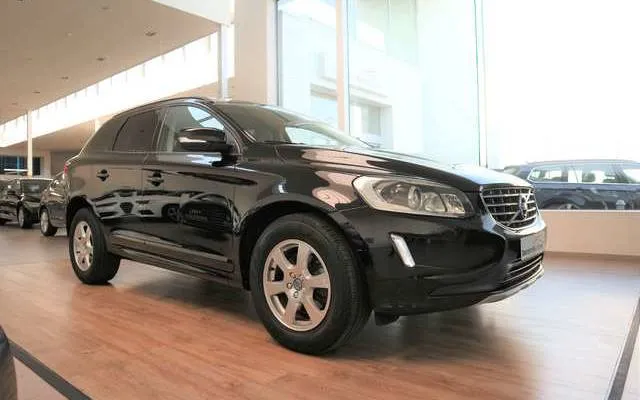 Volvo XC60 D3 150PK 6V*MOMENTUM*VELE OPTIES*TOPWAGEN & PRIJS! Image 4