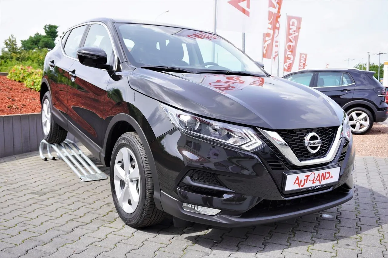 Nissan Qashqai 1.3 DIG-T...  Image 4