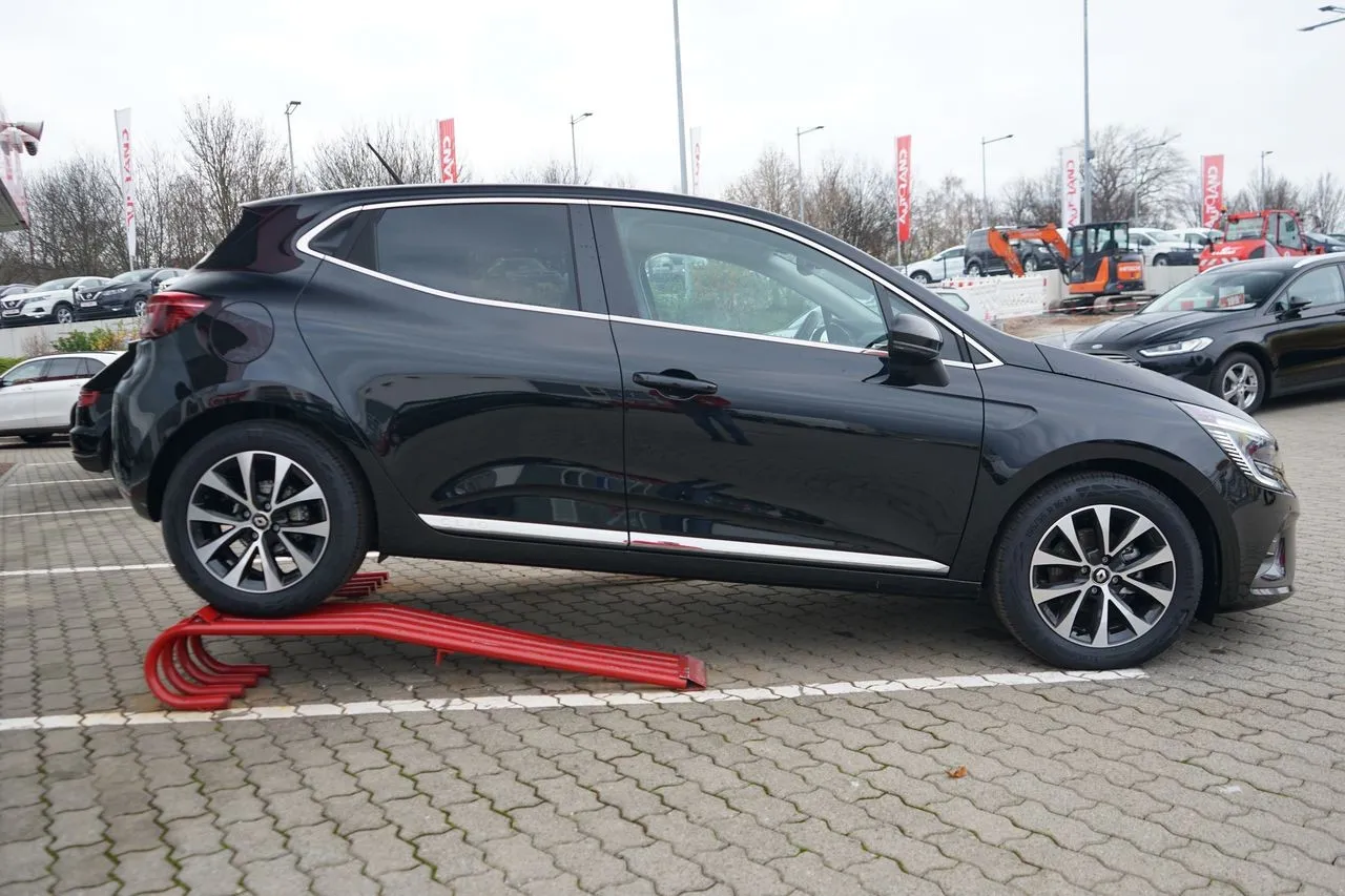 Renault Clio TCe 100 Navi LED Tempomat  Image 4