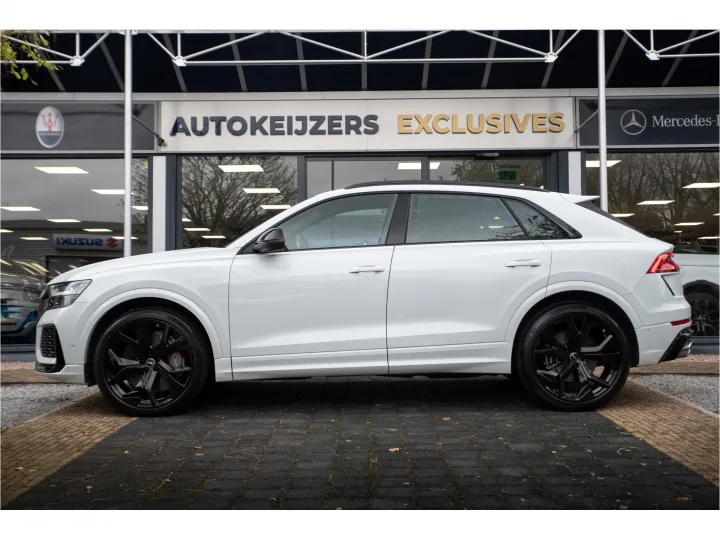 Audi RS Q8 4.0 TFSI RS Q8 quattro  Image 3